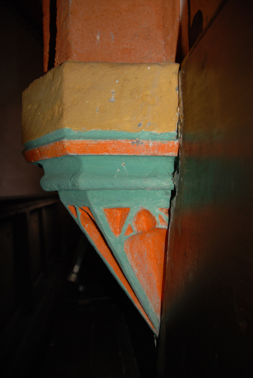 Nordseitenschiff,
 Konsole an der Nordwand