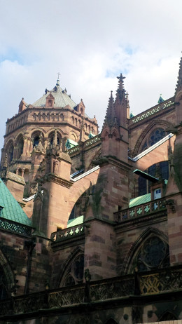 Bild [2]: Das Strebewerk des Liebfrauenmünster in Straßburg, Foto: J. Roscher, 2014
